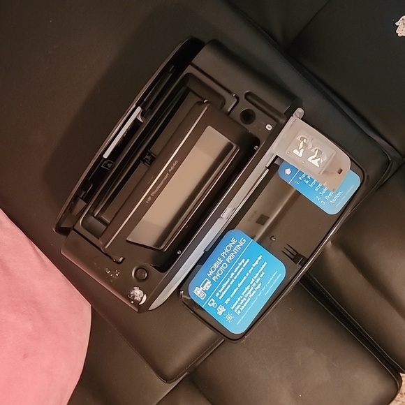 HP Photosmart A646 mobile printer - Picture 6 of 8